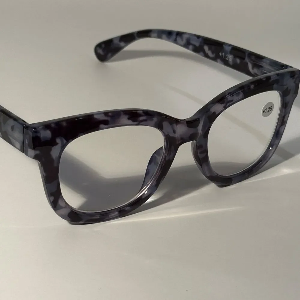 1566 Mona Reading Glasses 1.75 Black GrTortoise Readers Rounded Square Frame NWT